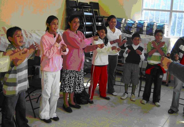 Trabajo con padres y alumnos de la zona 08 de Pinal de Amoles